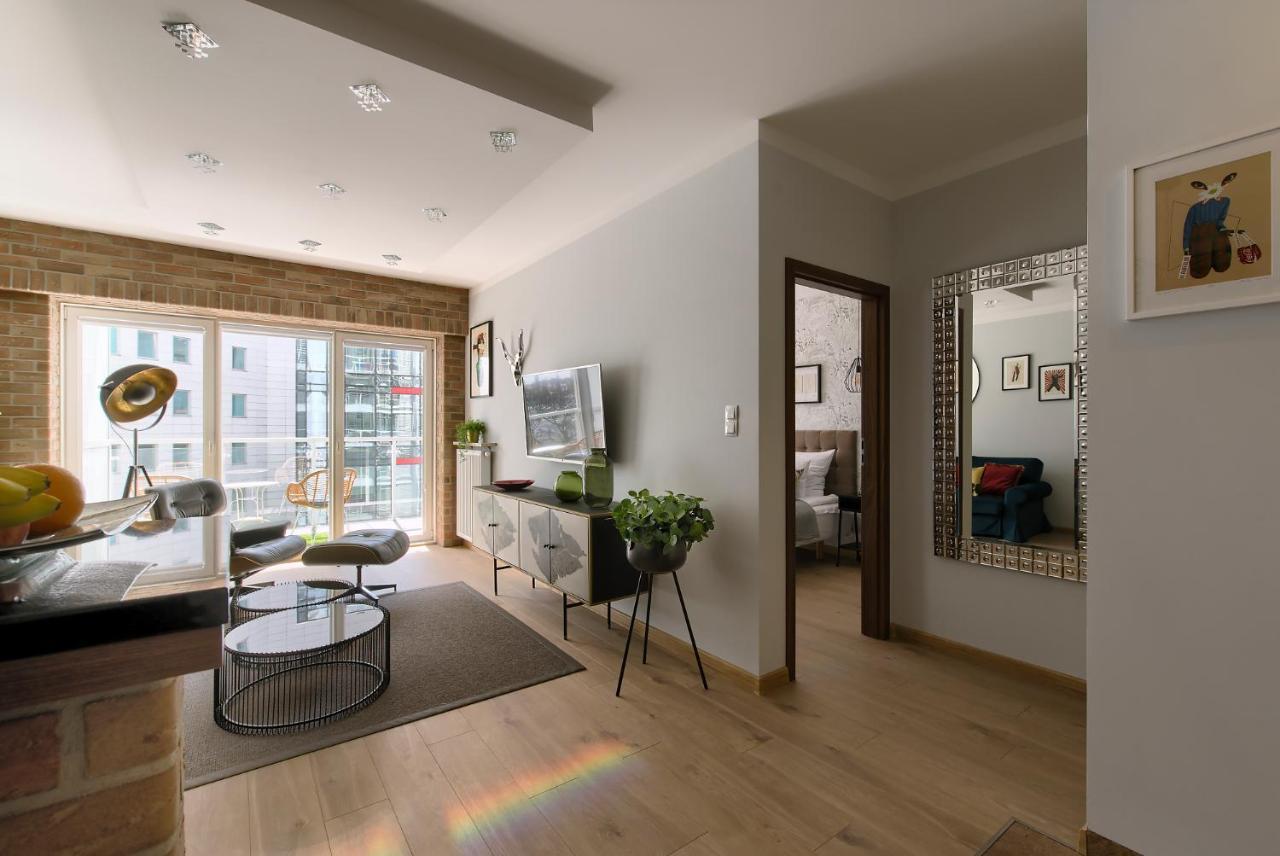 Millo Apartament Parking By Impero Poznan Ngoại thất bức ảnh
