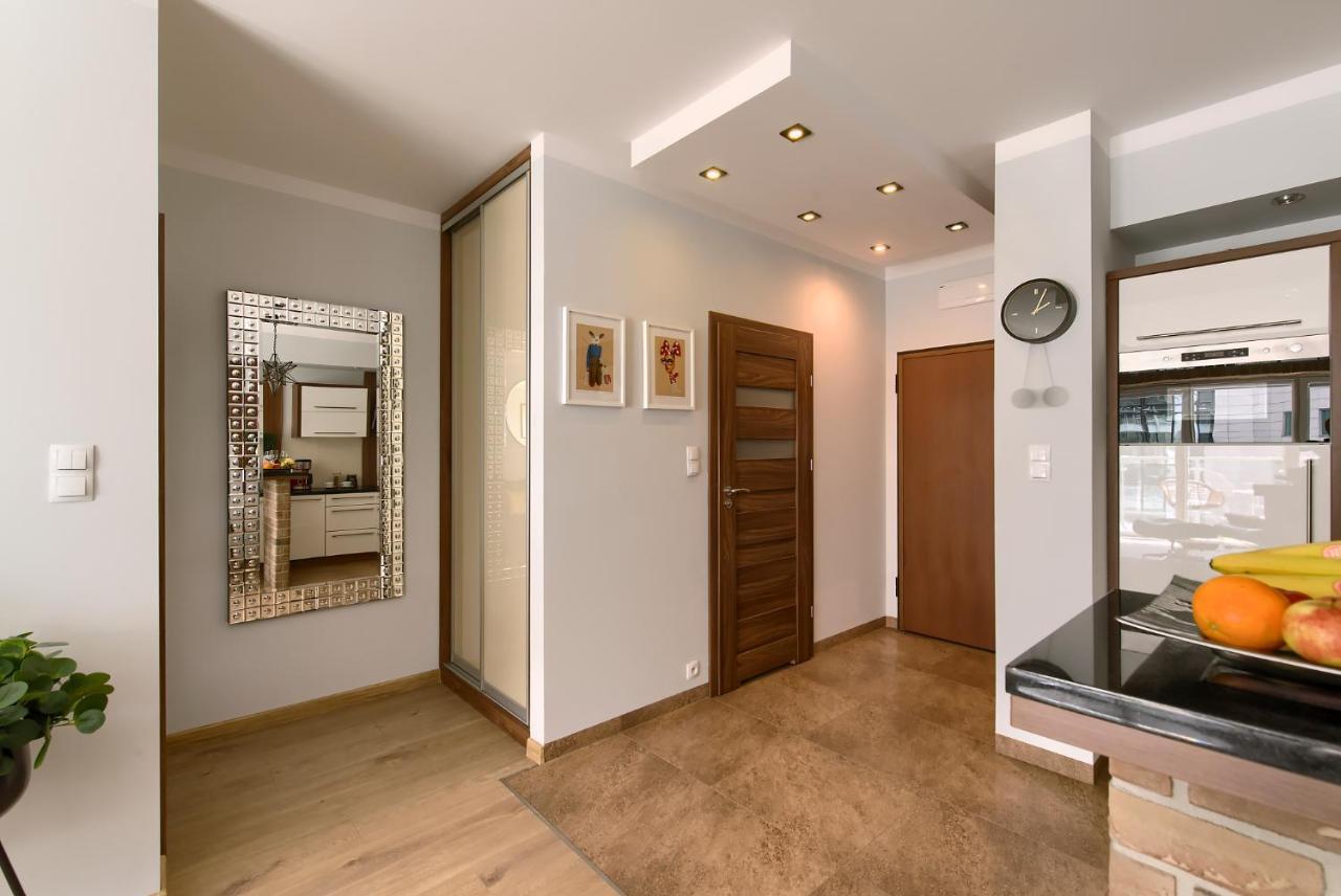 Millo Apartament Parking By Impero Poznan Ngoại thất bức ảnh